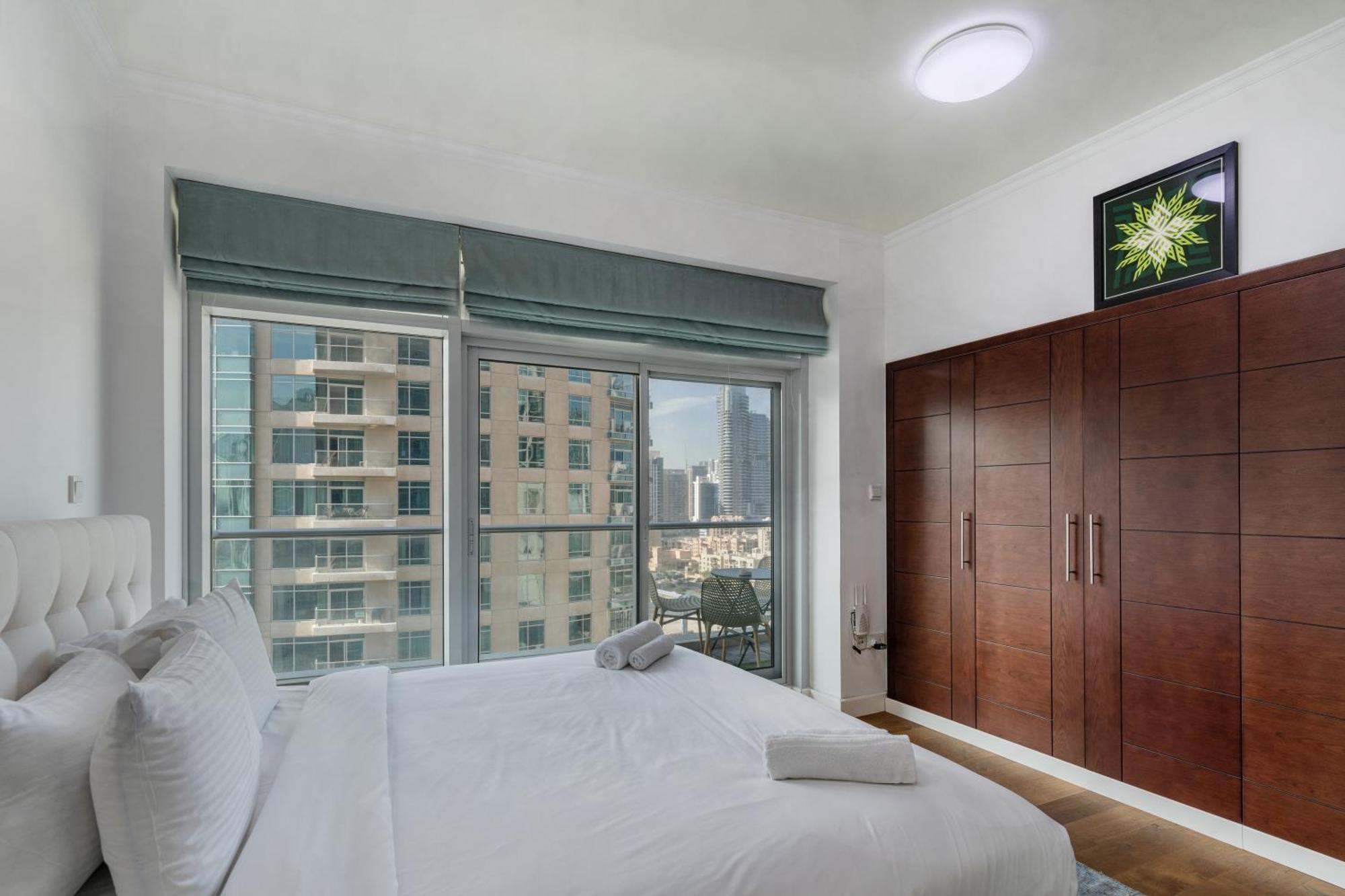 Chic 2Br Apartment, Prime Location Near Dubai Mall - Allsopp&Allsopp Buitenkant foto