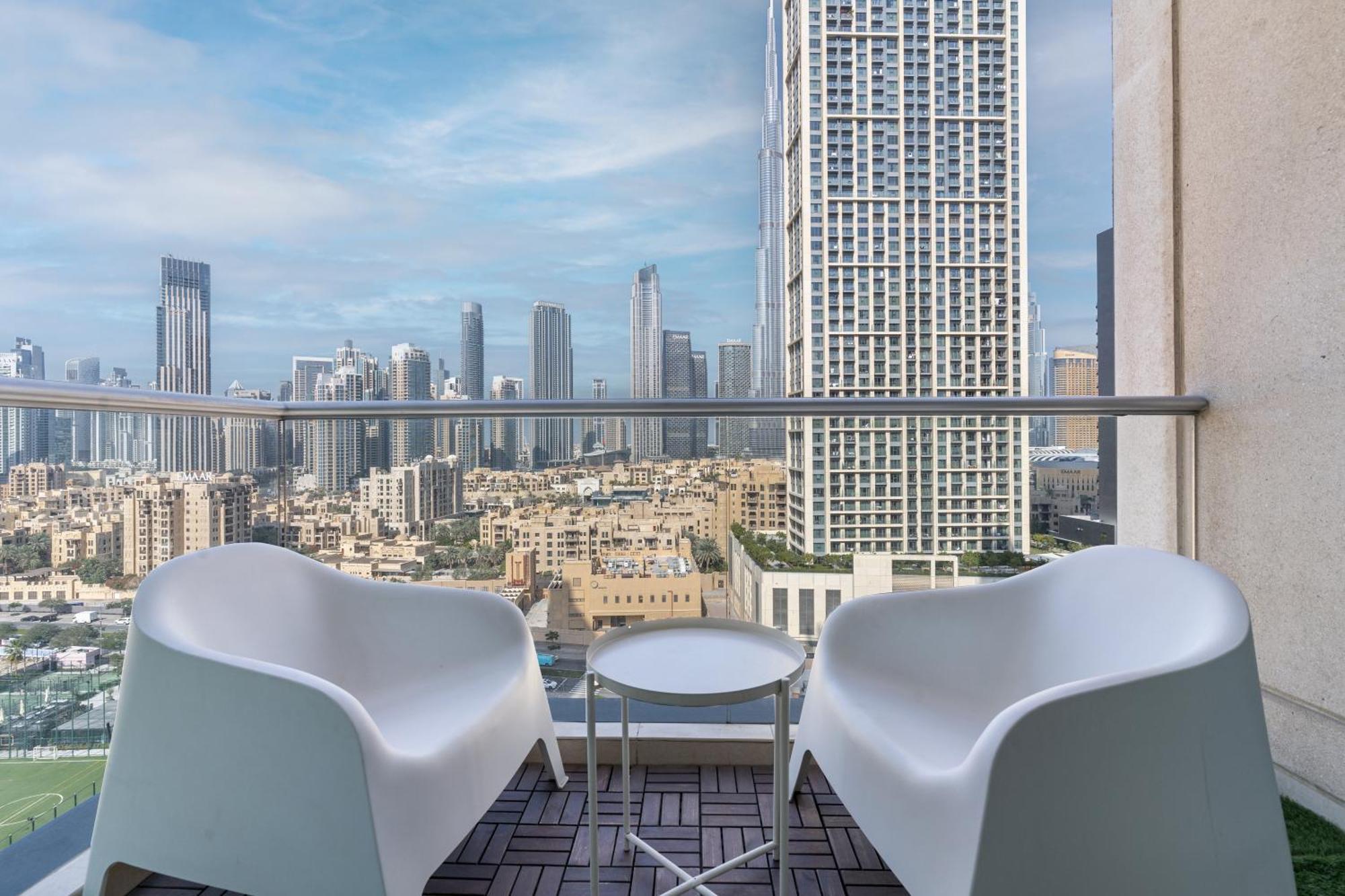 Chic 2Br Apartment, Prime Location Near Dubai Mall - Allsopp&Allsopp Buitenkant foto