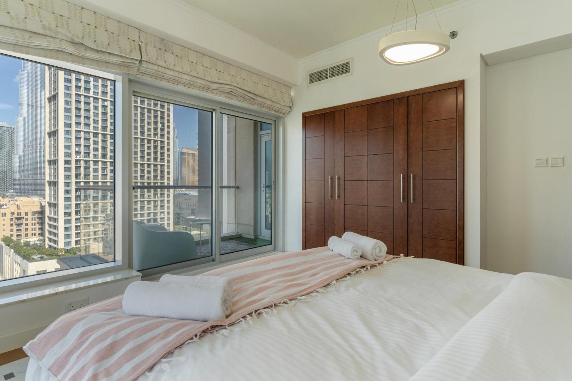Chic 2Br Apartment, Prime Location Near Dubai Mall - Allsopp&Allsopp Buitenkant foto